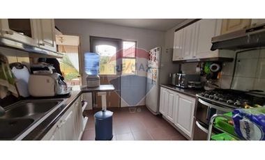 CASA JARDINES DEL SUR 3D 2B VISTA DESPEJADA