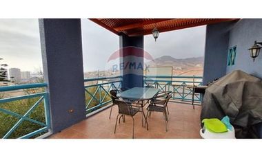 CASA JARDINES DEL SUR 3D 2B VISTA DESPEJADA