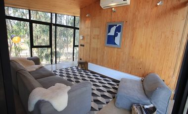 Casa moderna y amoblada en  Punta de Lobos