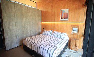 Casa moderna y amoblada en  Punta de Lobos