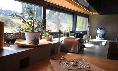 Casa moderna y amoblada en  Punta de Lobos