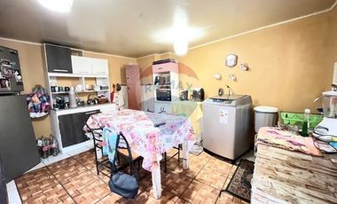 Propiedad comercial Hostal. Metro República