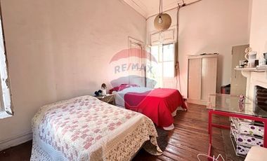 Propiedad comercial Hostal. Metro República