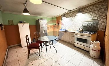 Propiedad comercial Hostal. Metro República