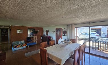 Espectacular casa y parcela en Linares