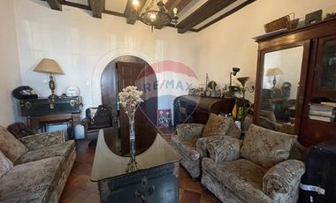 Casona estilo Neocolonial en Providencia