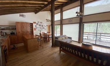 CASA DE MONTAÑA EN VALLE SHANGRI - LA