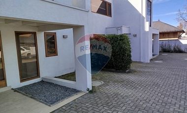 EXCELENTE CASA EN VENTA EN LOS ANGELES