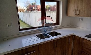 EXCELENTE CASA EN VENTA EN LOS ANGELES