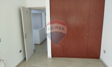 EXCELENTE CASA EN VENTA EN LOS ANGELES