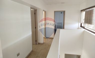 EXCELENTE CASA EN VENTA EN LOS ANGELES