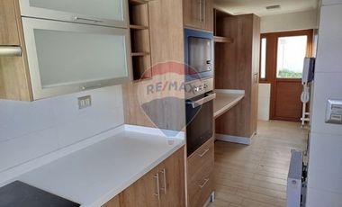 EXCELENTE CASA EN VENTA EN LOS ANGELES