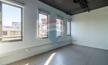 OF. Planta Libre 104,64 Mts2 Metro P.  de Valdivia