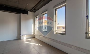 OF. Planta Libre 104,64 Mts2 Metro P.  de Valdivia