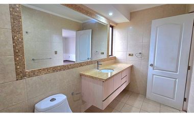 OPORTUNIDAD EQUIPADA -CASA EN CONDOMINIO-LOS ANDES