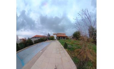 OPORTUNIDAD EQUIPADA -CASA EN CONDOMINIO-LOS ANDES