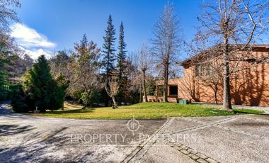 Casa remodelada y maravilloso jardín formado