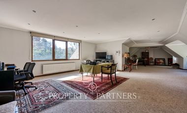 Casa remodelada y maravilloso jardín formado