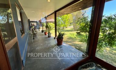 Espectacular casa patronal en terreno soñado