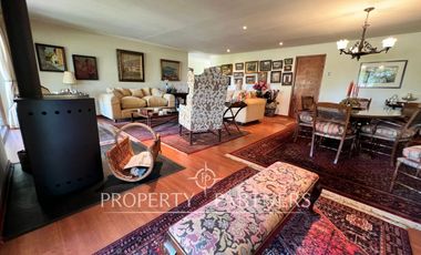 Espectacular casa patronal en terreno soñado