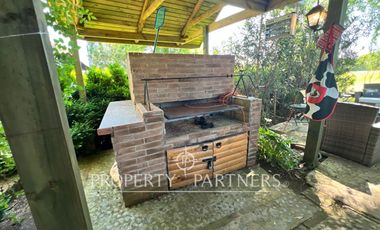 Espectacular casa patronal en terreno soñado