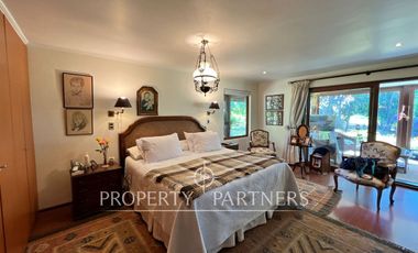 Espectacular casa patronal en terreno soñado