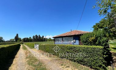 Espectacular casa patronal en terreno soñado