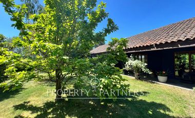 Espectacular casa patronal en terreno soñado