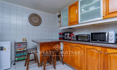 Hermosa propiedad en condominio con seguridad 24/7. Excelente estado