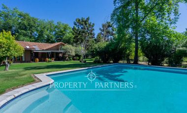 Hermosa propiedad en condominio con seguridad 24/7. Excelente estado