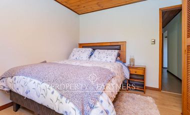 Hermosa propiedad en condominio con seguridad 24/7. Excelente estado