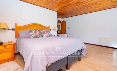 Hermosa propiedad en condominio con seguridad 24/7. Excelente estado