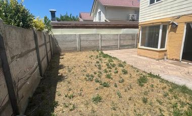 SE ARRIENDA CASA, LARAPINTA, CERRO LAS VENTANAS