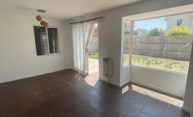 SE ARRIENDA CASA, LARAPINTA, CERRO LAS VENTANAS