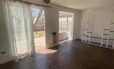 SE ARRIENDA CASA, LARAPINTA, CERRO LAS VENTANAS