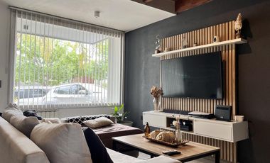 Casa en venta de 4 dormitorios en Los Aromas, Valle Escondido