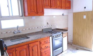 VENTA PH 2 AMBIENTES EN OLIVOS