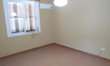 VENTA PH 2 AMBIENTES EN OLIVOS