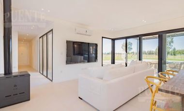 Casa en Campos de Roca 2