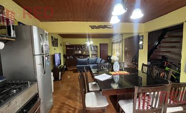 Casa en Urbanización Bosch