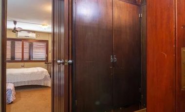 Casa en venta - 4 Dormitorios 4 Baños - Córdoba