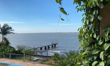 Propiedad Única con Playa Privada y Muelle sobre el Río — Barrio Privado Costa Mango, Posadas