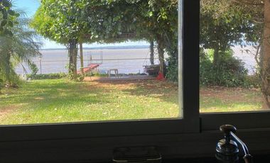 Propiedad Única con Playa Privada y Muelle sobre el Río — Barrio Privado Costa Mango, Posadas