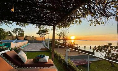 Propiedad Única con Playa Privada y Muelle sobre el Río — Barrio Privado Costa Mango, Posadas