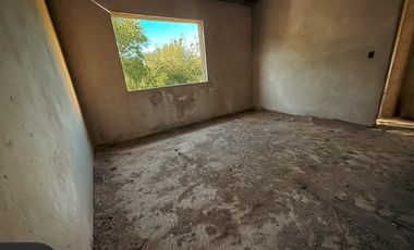 Casa en Venta de 3 Dormitorios - Campo de Vuelo II