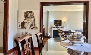 CASA VENTA VICENTE LOPEZ 6 AMBIENTES PISCINA JARDIN COCHERA