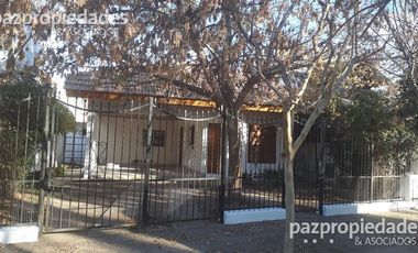 VENTA Casa 4 ambientes Belgrano 700 - Plottier