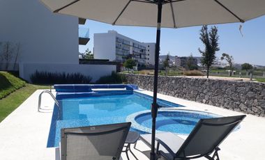 Departamento en Renta amueblado con Vista al Campo de Golf