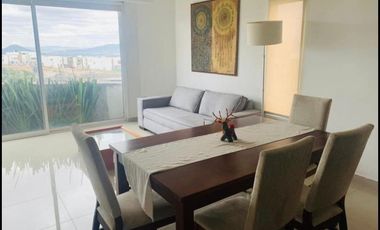 Departamento en Renta amueblado con Vista al Campo de Golf