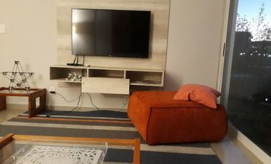 Departamento en Renta amueblado con Vista al Campo de Golf